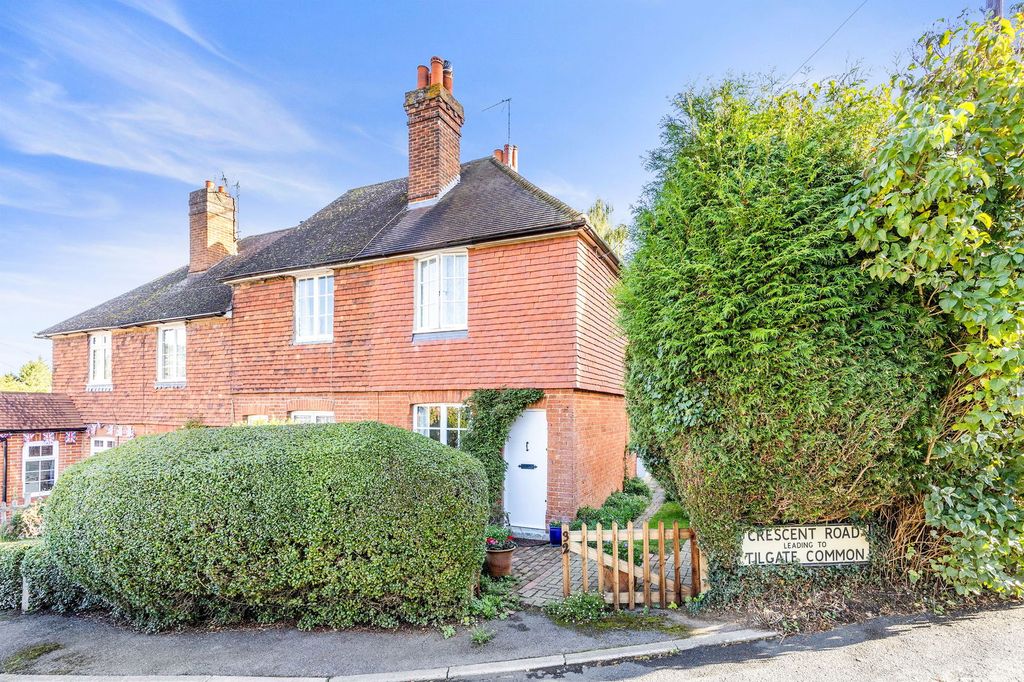 Property photo 1 of 12