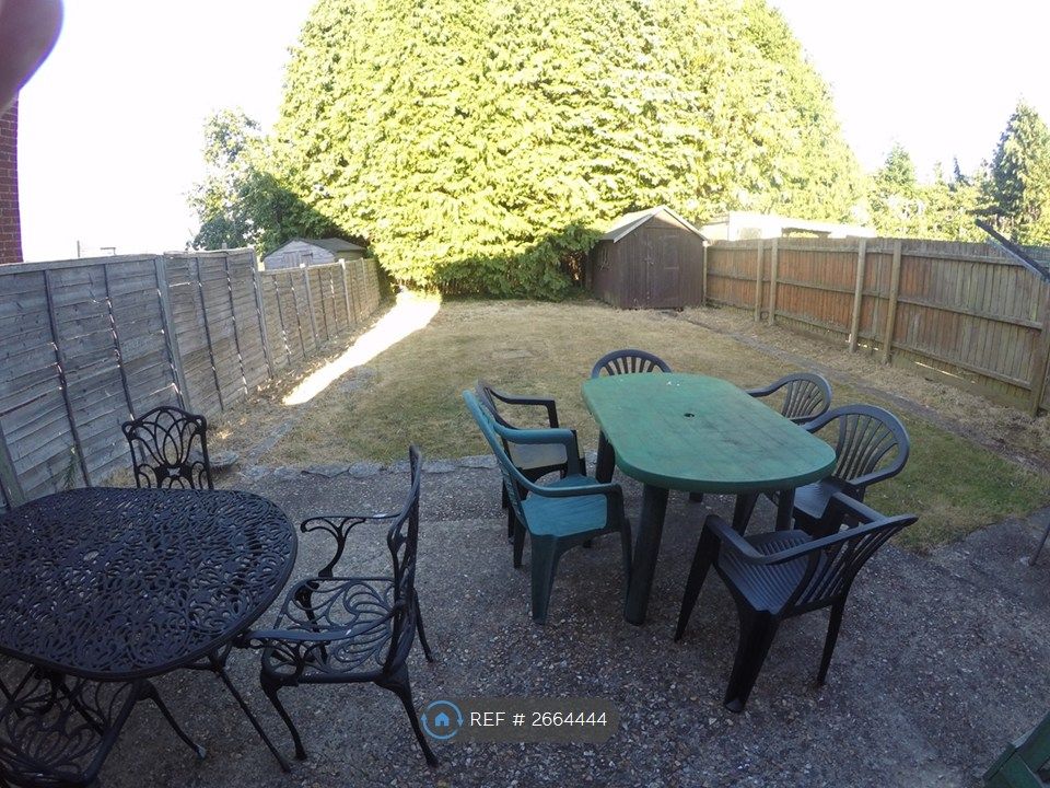 Property photo 2 of 13