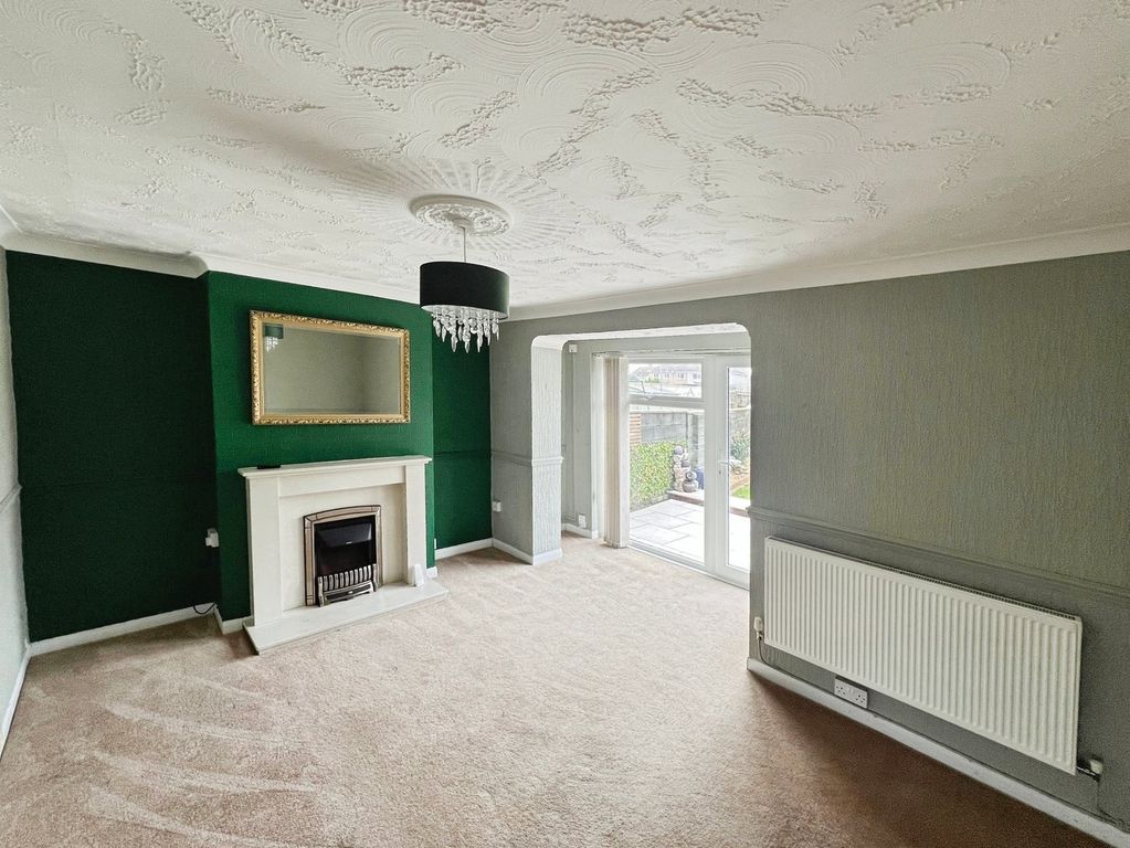 Property photo 2 of 41