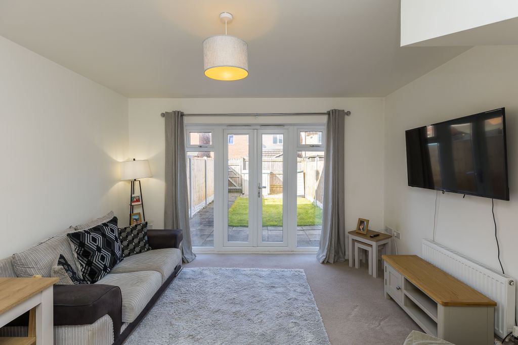 Property photo 2 of 16 Img_9409