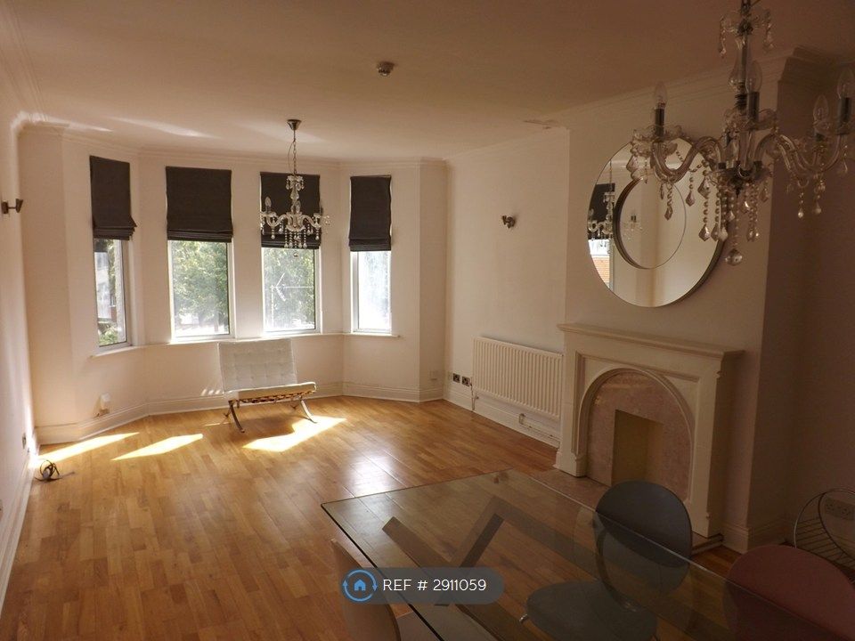 Property photo 2 of 32