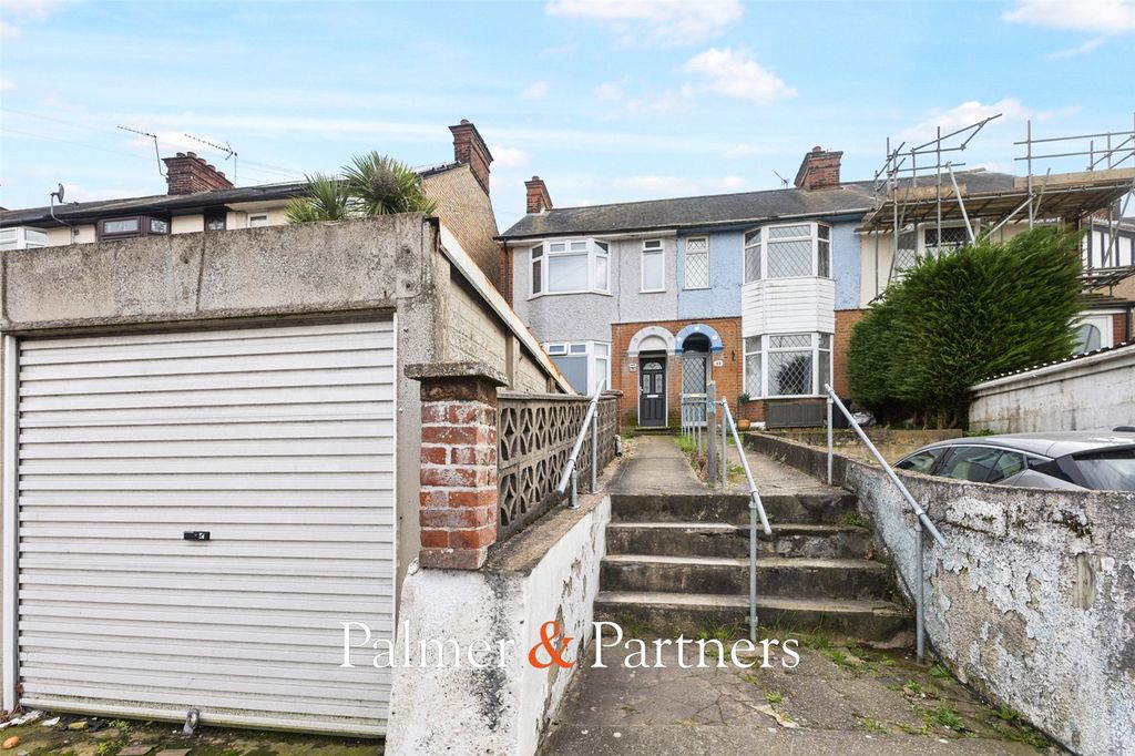 Property photo 1 of 13 Picture No. 24