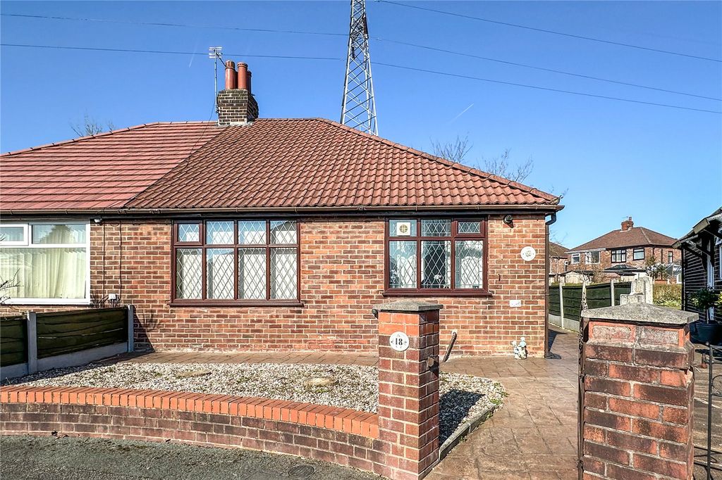 Property photo 1 of 15 External