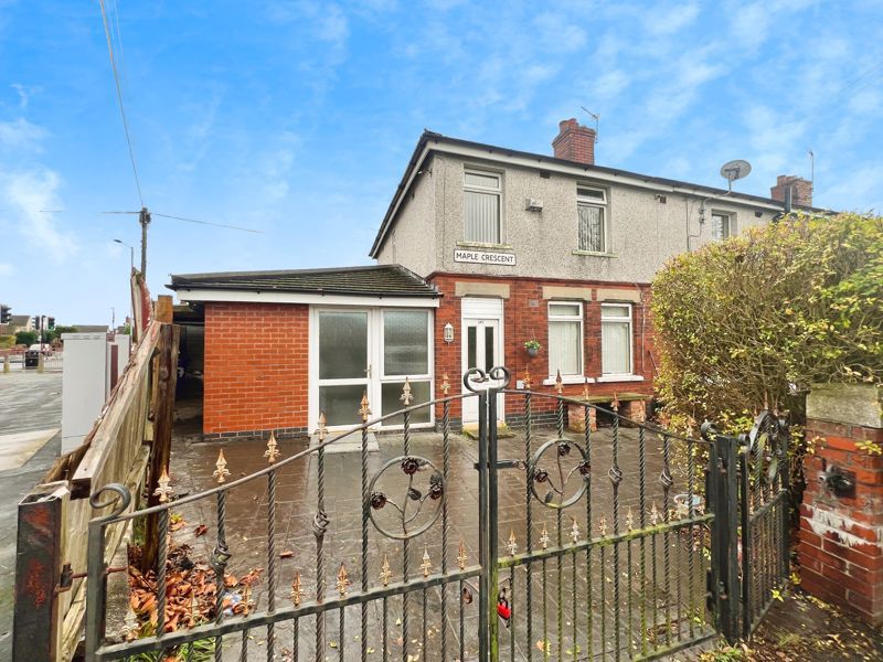 Property photo 1 of 17 External