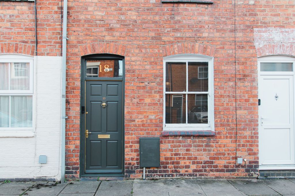Property photo 3 of 22