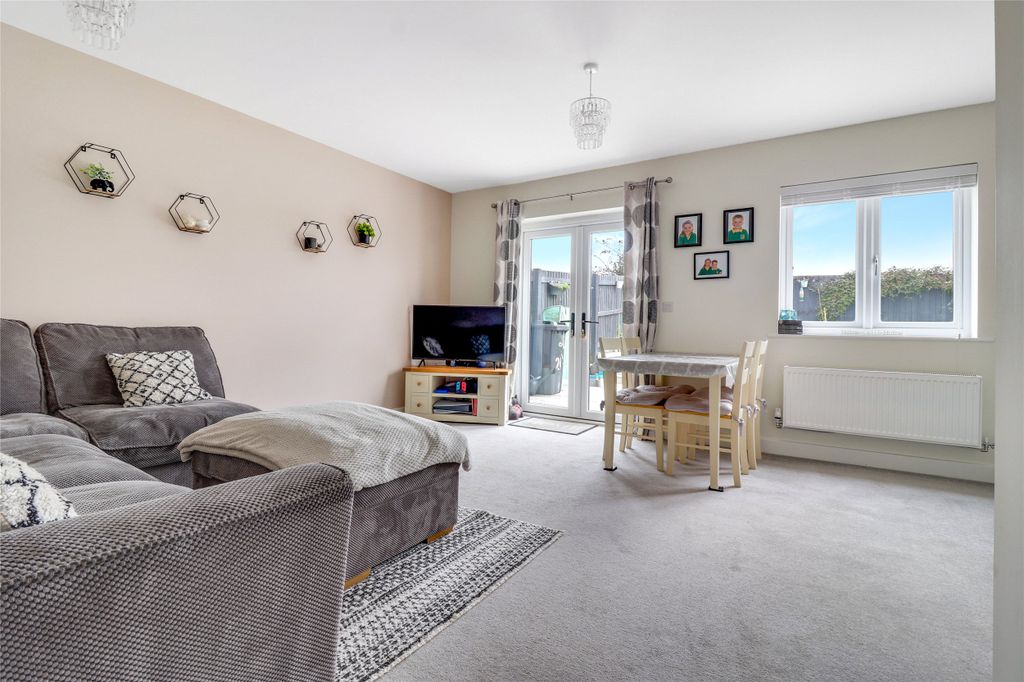 Property photo 2 of 10 Picture No. 04