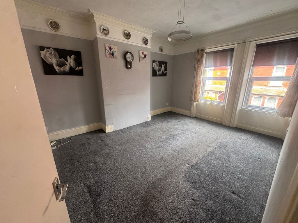 Property photo 2 of 3