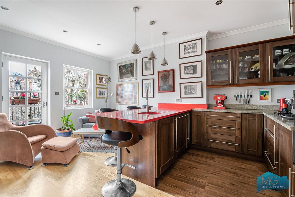 Property photo 3 of 14 Picture No. 35