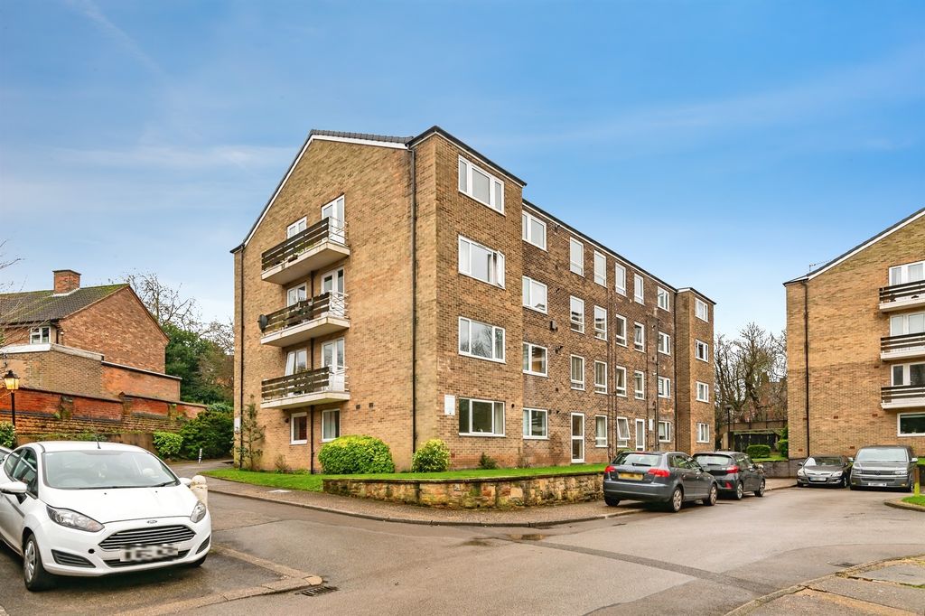 Property photo 1 of 15