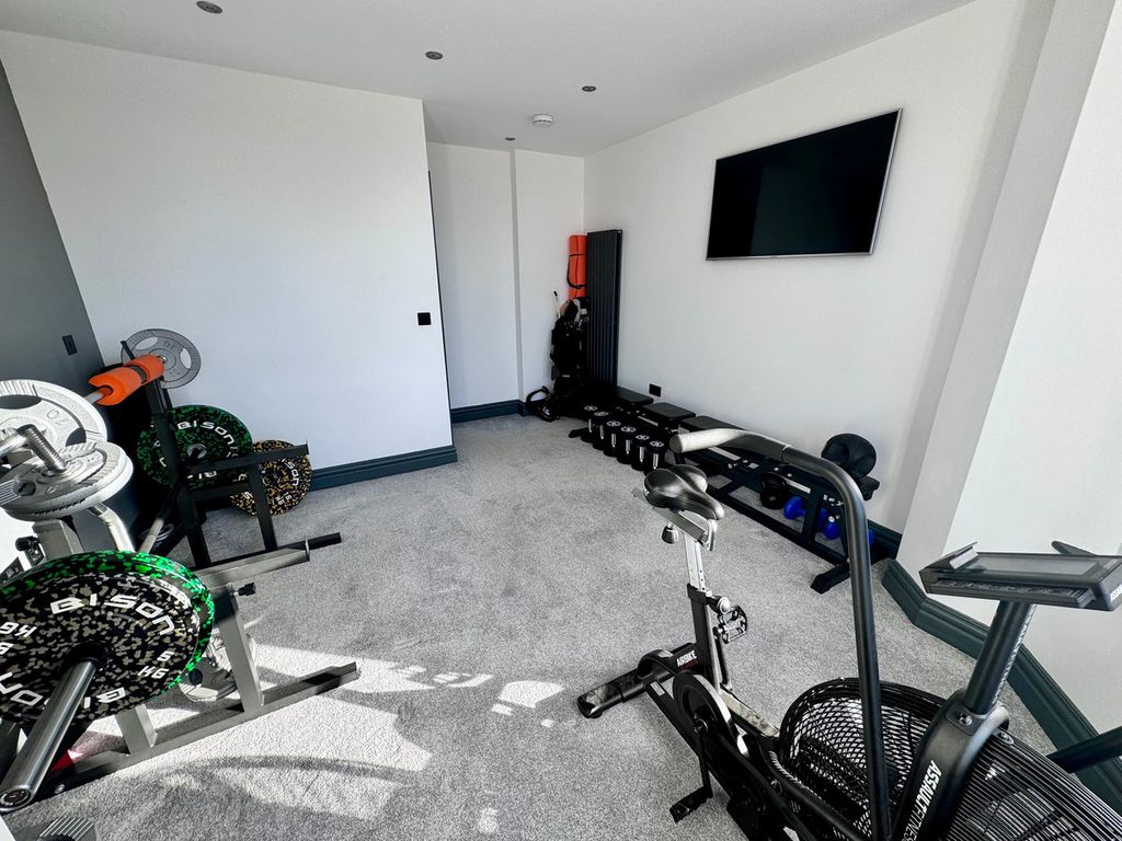 Additional image 18 of 3 bed maisonette to rentLiverpool Road, Southport PR8