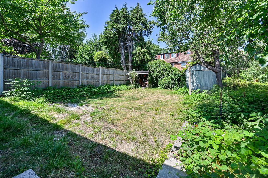 Property photo 2 of 15