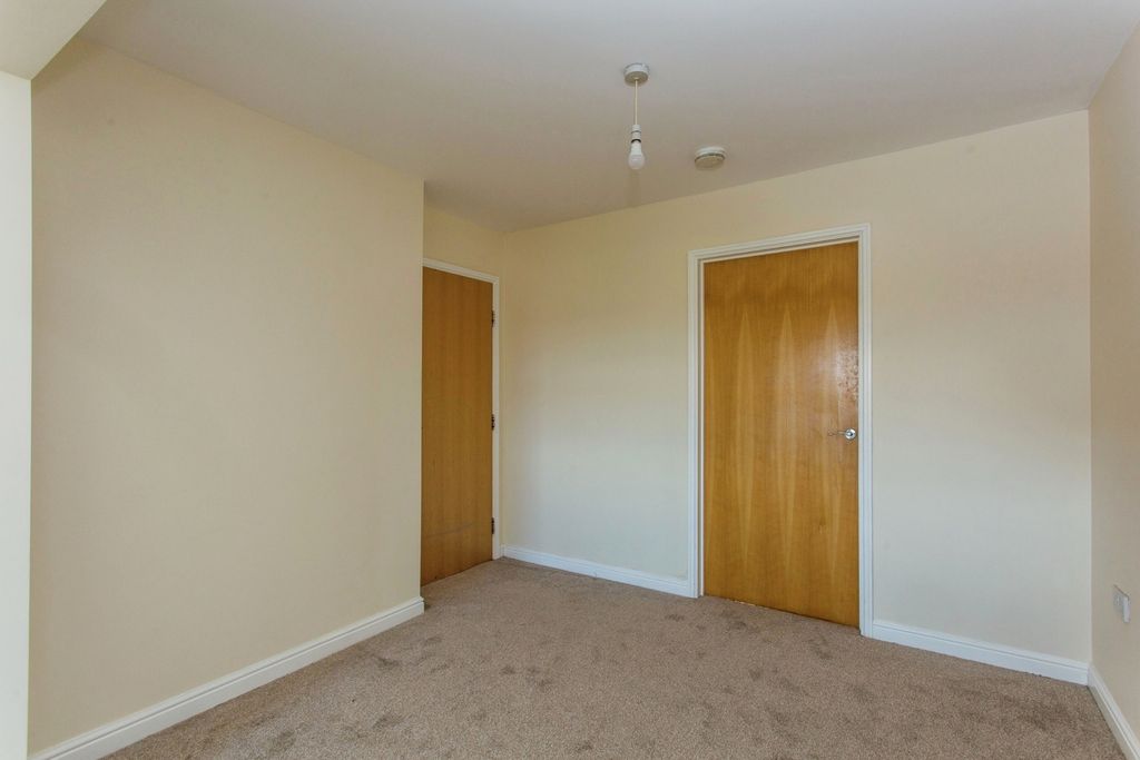 Additional image 4 of 2 bed flat for saleGreat Park Drive, Leyland, Lancashire PR25