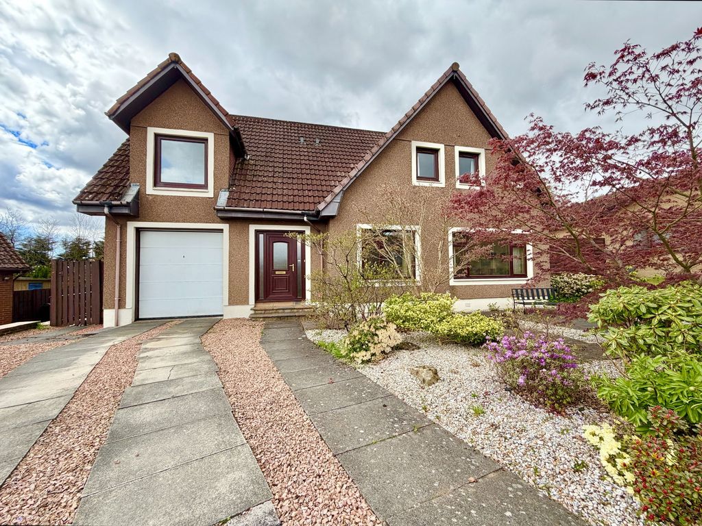 Property photo 1 of 39