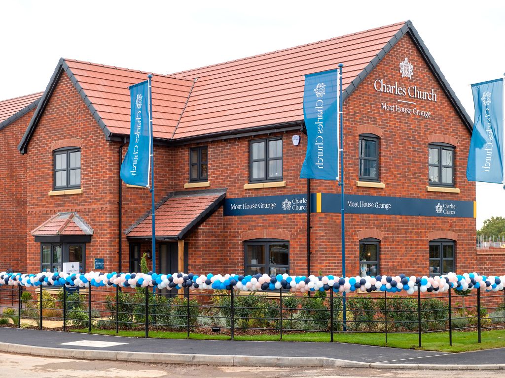 Property photo 2 of 8