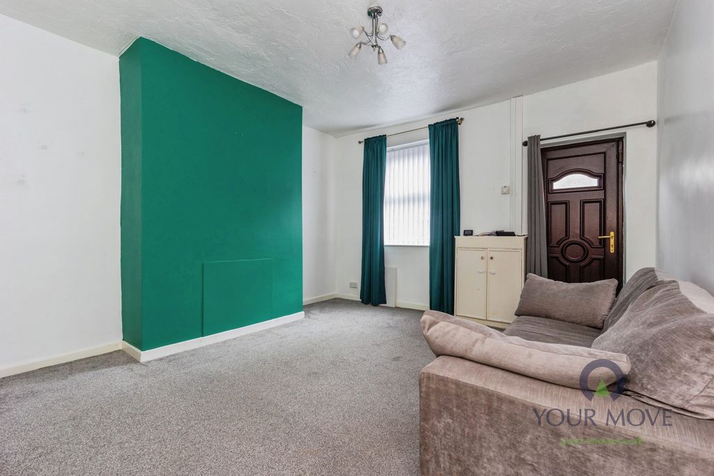 Property photo 2 of 12 Pbox-Img.Jpg