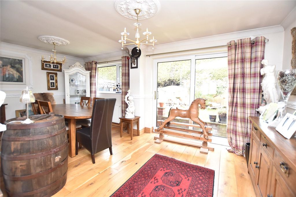 Property photo 3 of 17 Picture No. 48