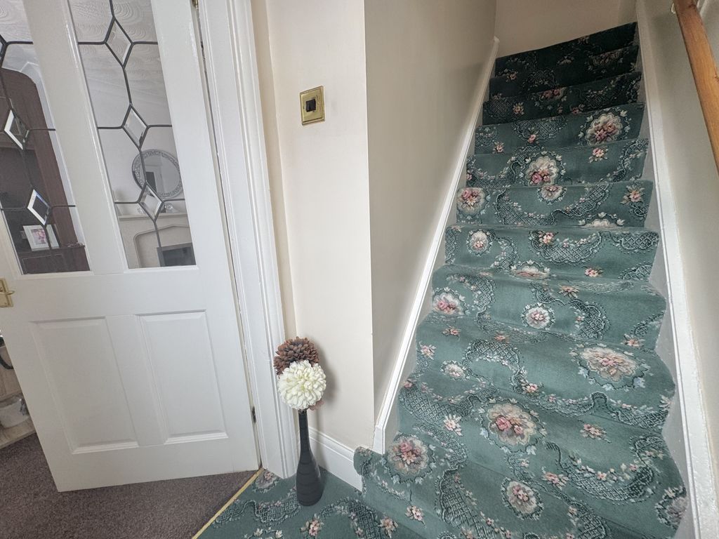 Property photo 2 of 15 Img_1812