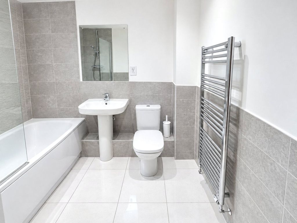 Property photo 3 of 9 Picture No. 01