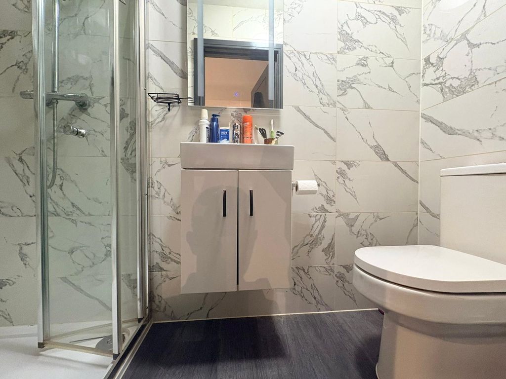 Property photo 2 of 5 Shower Room