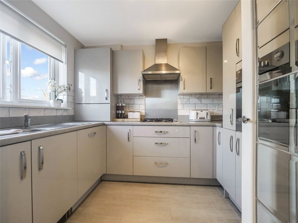 Property photo 3 of 17 Picture No. 07