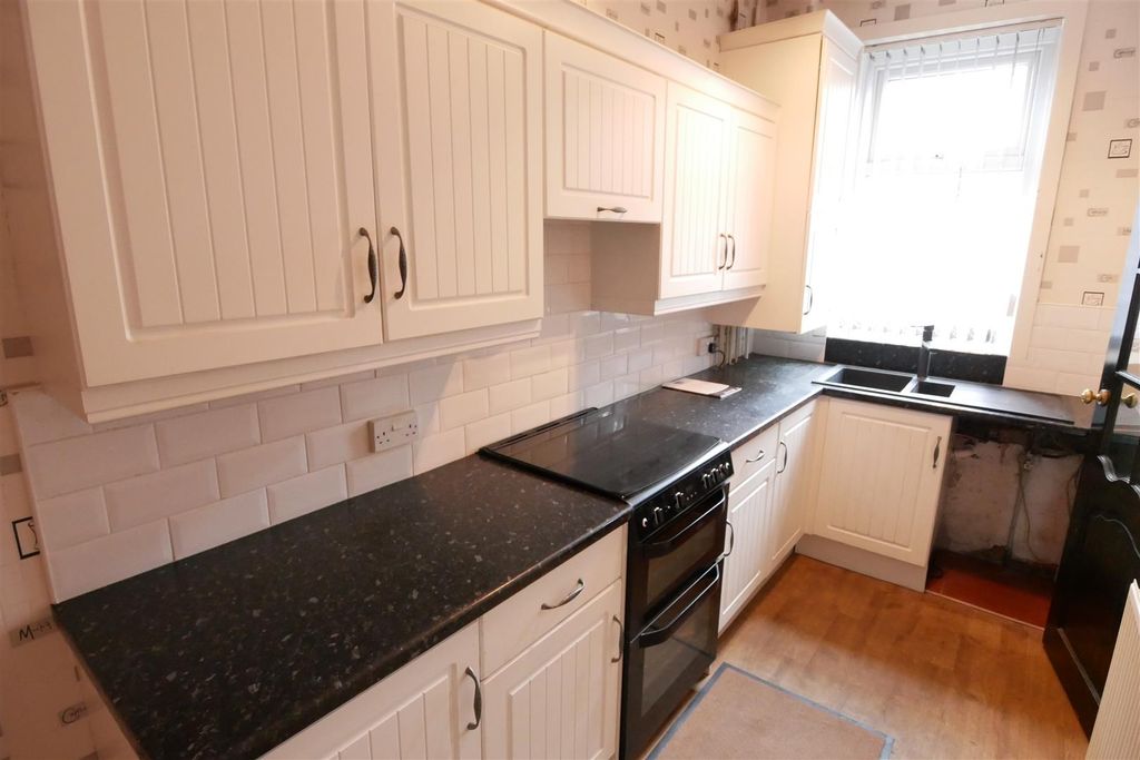 Property photo 3 of 5 P1600156.Jpg