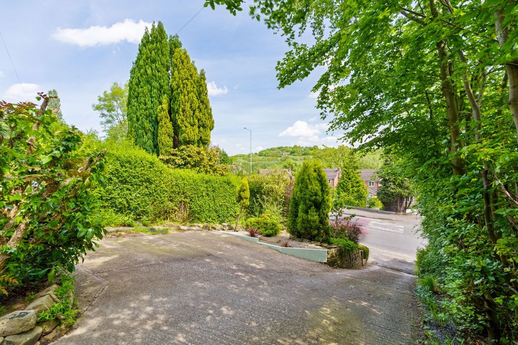 Property photo 2 of 23 Picture No. 04