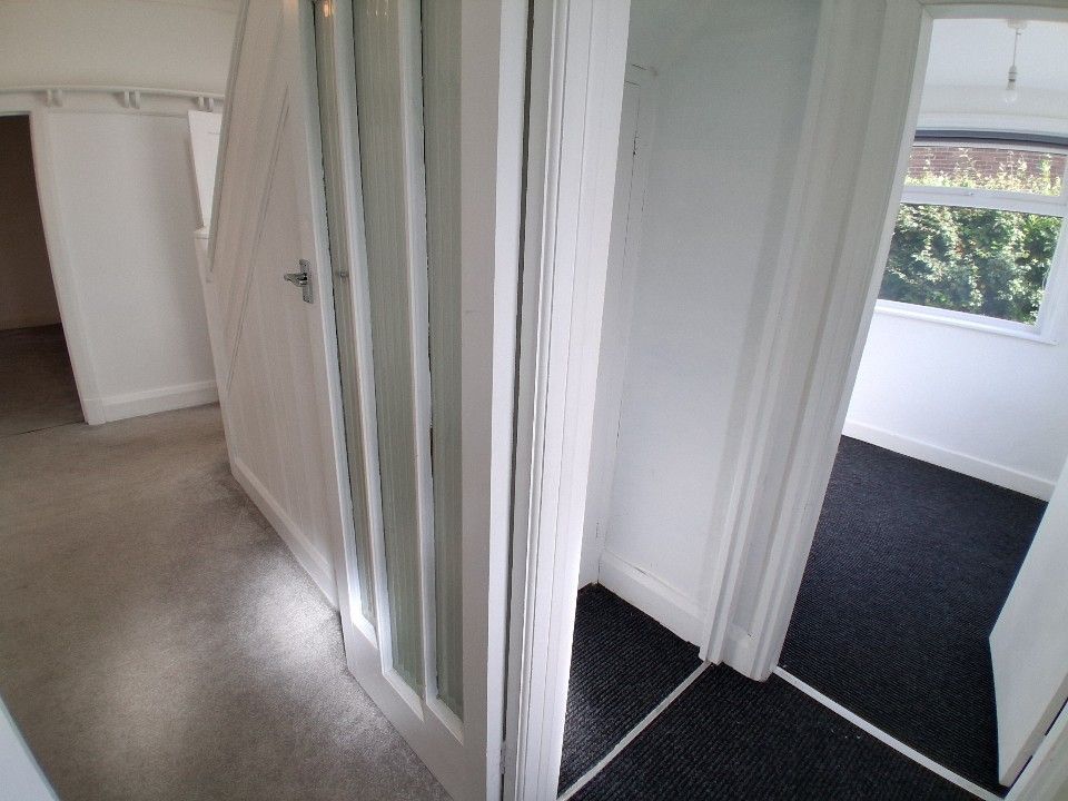Property photo 3 of 31