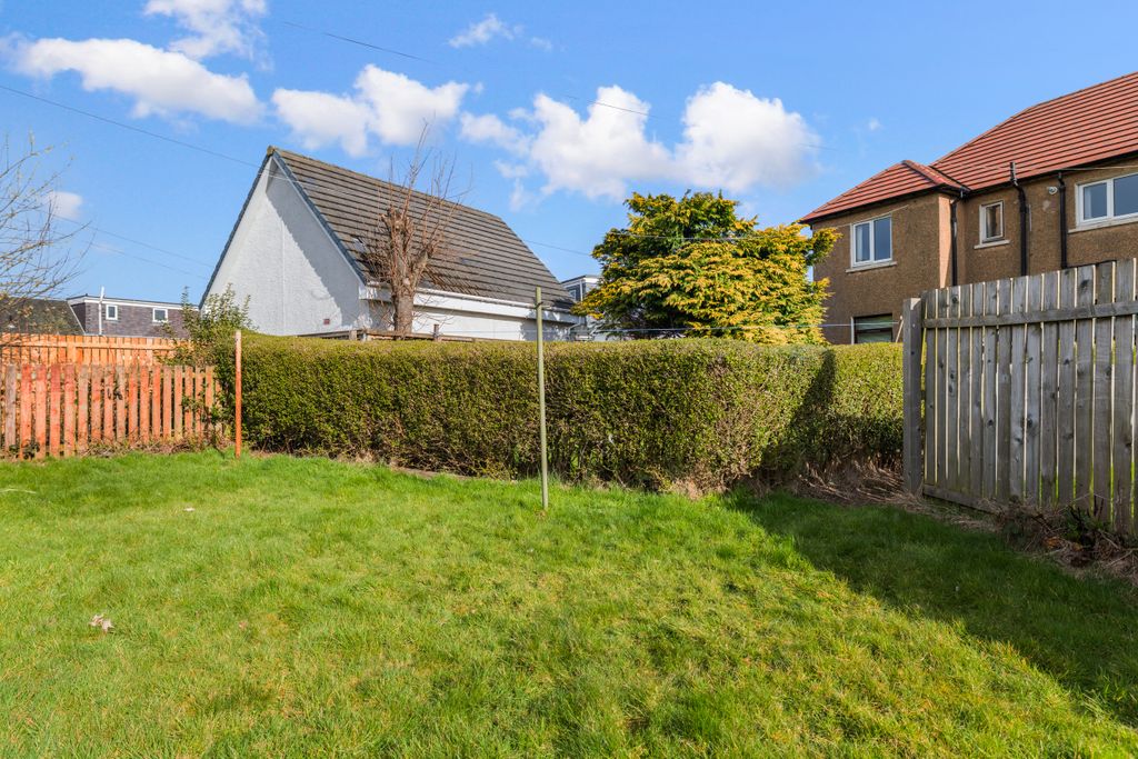 Additional image 14 of 2 bed flat for saleAlbert Avenue, Grangemouth FK3