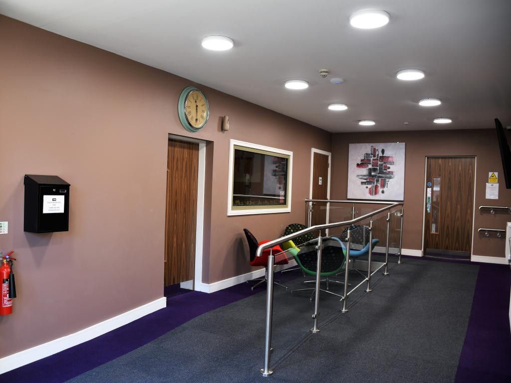 Property photo 1 of 11