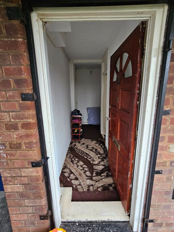 Property photo 3 of 22