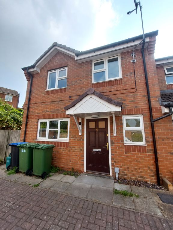 Property photo 2 of 8