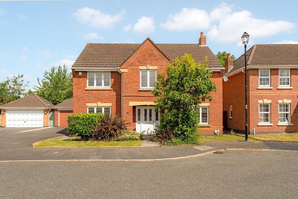 Property photo 1 of 55