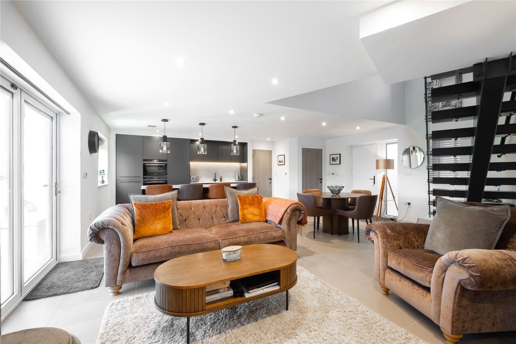 Property photo 3 of 24 Living Area