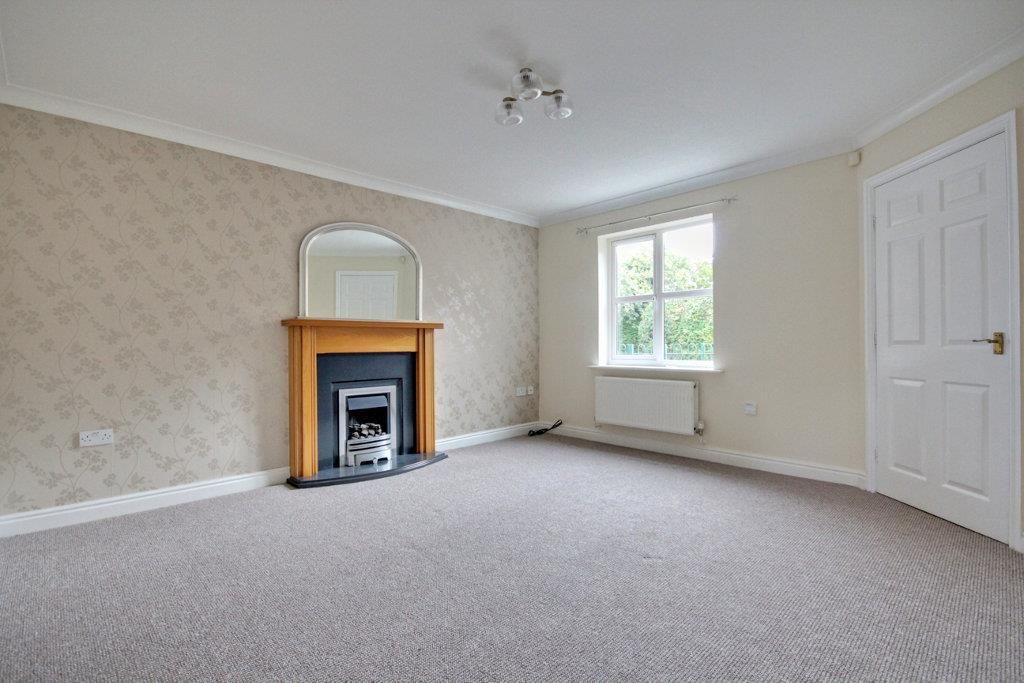 Property photo 2 of 11 Img_9407-Img_9409_Lzn.Jpg