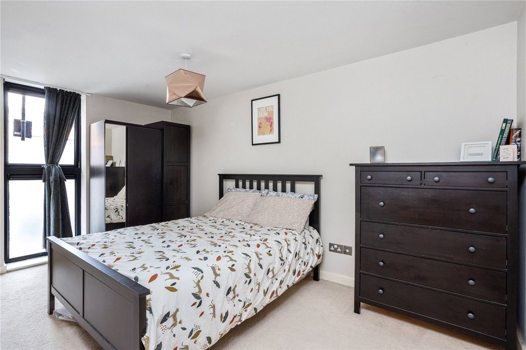 Property photo 2 of 11 Picture No. 04