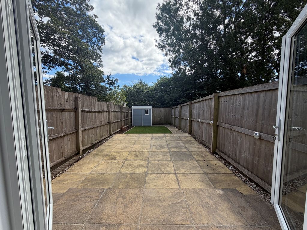 Property photo 2 of 10