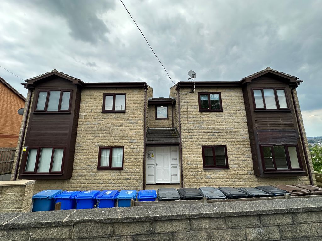 Property photo 1 of 7 Front External