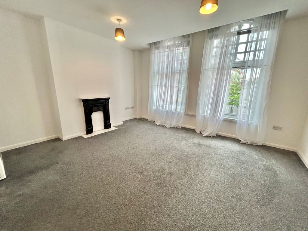 Property photo 3 of 9 Image
