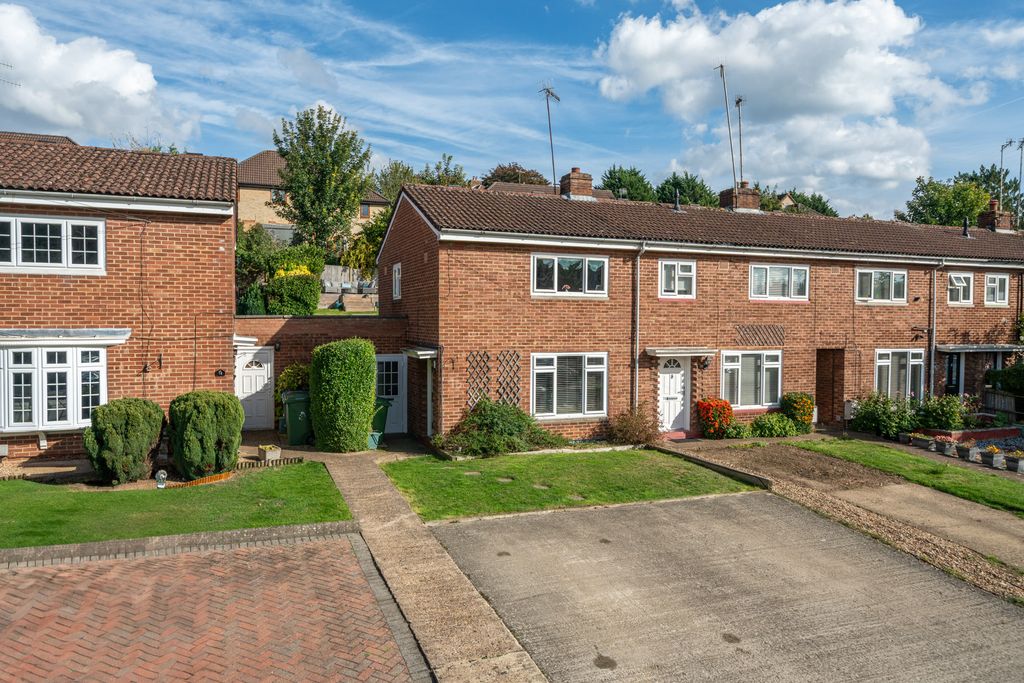 Property photo 1 of 15 76-Beechfield-Road-4049