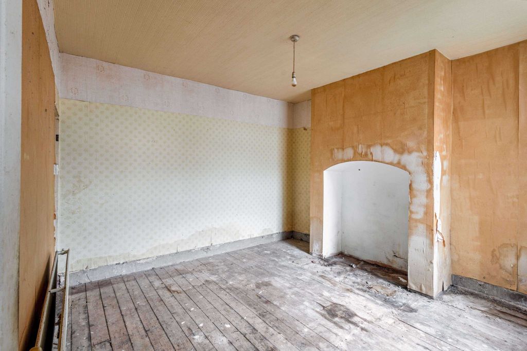 Property photo 3 of 22 9 Barnes Road, Heysham, Morecambe La3 1Uw