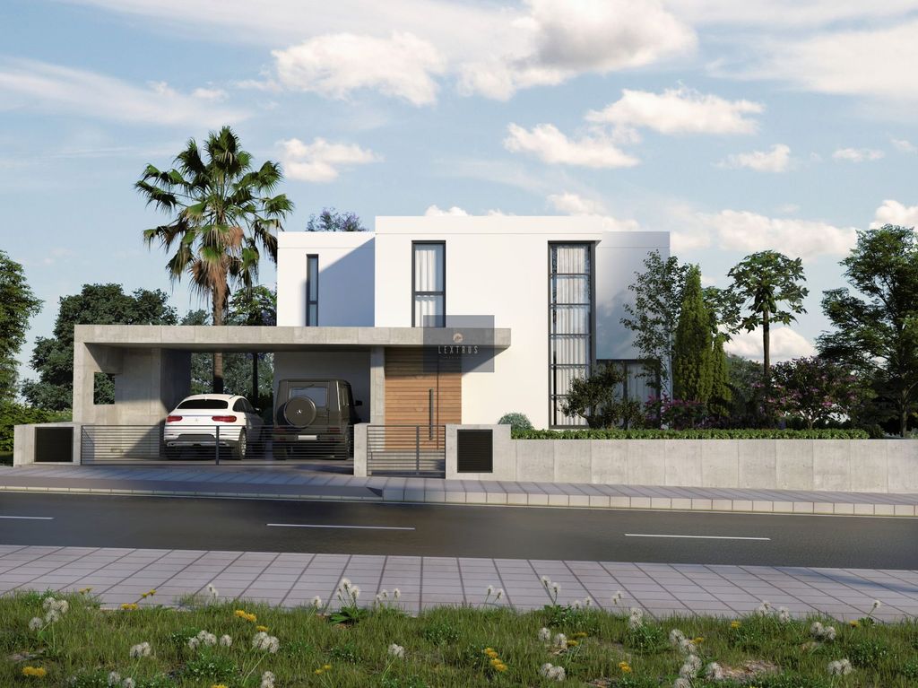 Property photo 1 of 32