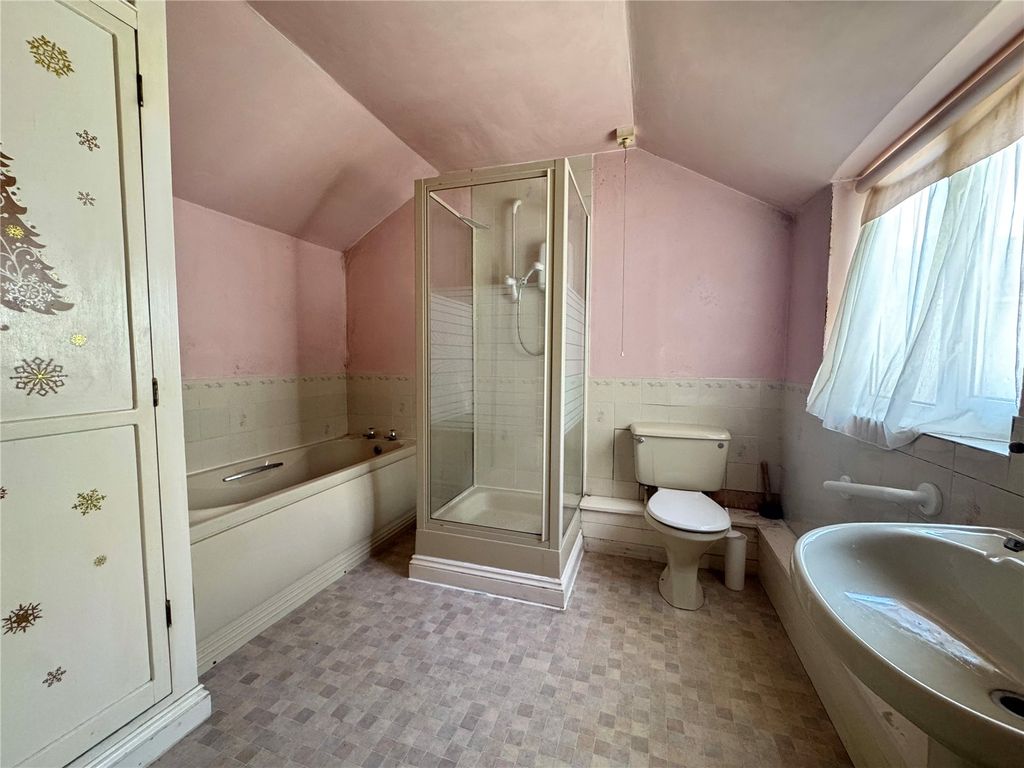 Property photo 3 of 17 Picture No. 08