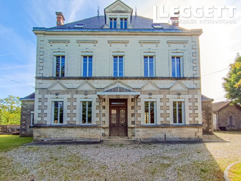 Property photo 1 of 10