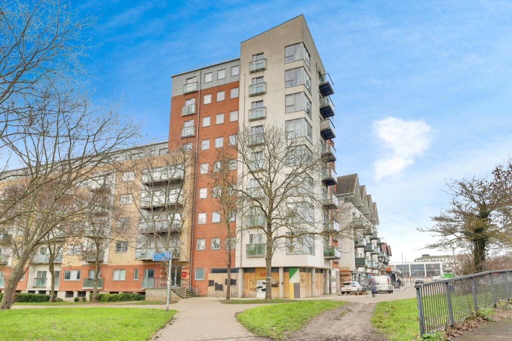 Property photo 1 of 14 Picture No. 22