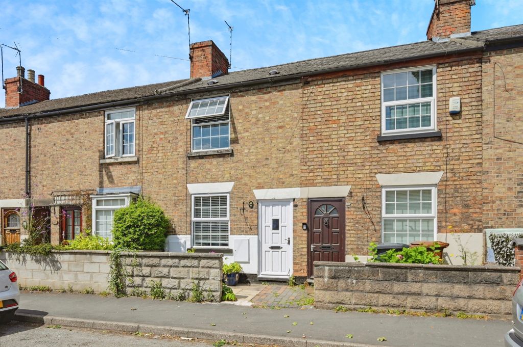 Property photo 1 of 17