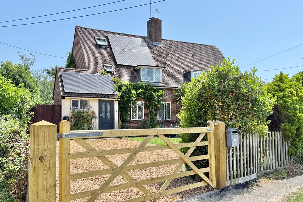 Property photo 1 of 26 3/4 Bedroom Family Home