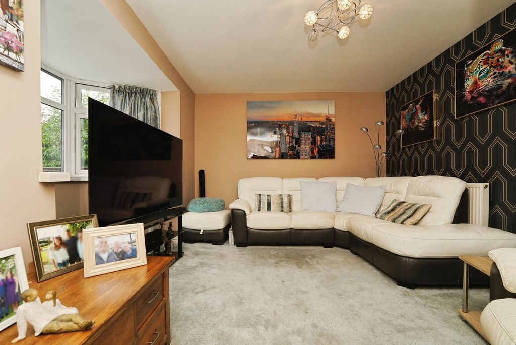 Property photo 2 of 13 Pbox-Img.Jpg