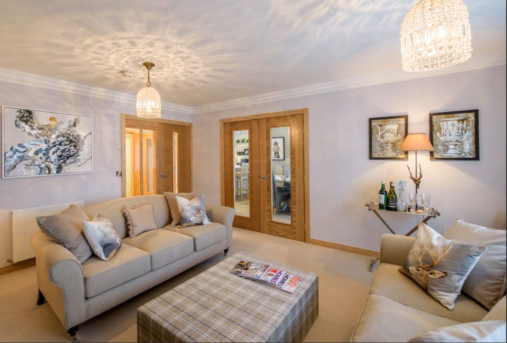 Property photo 3 of 12