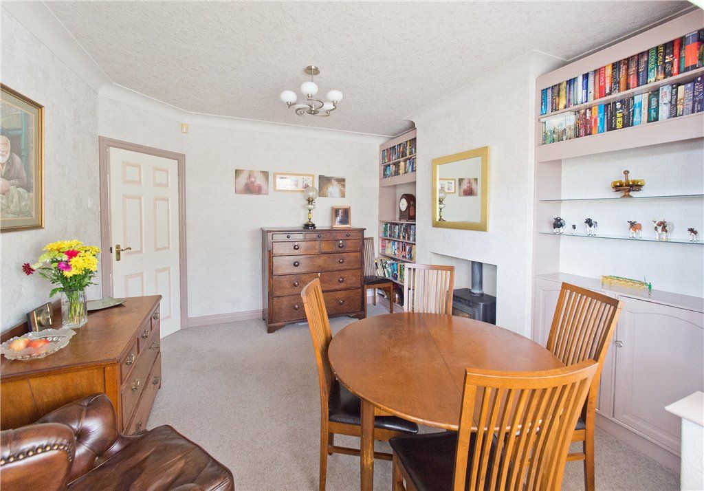 Property photo 2 of 22 Dining Room