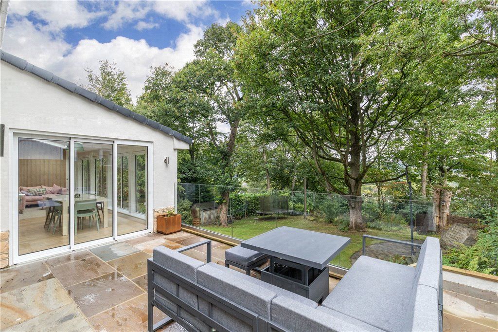 Property photo 3 of 35 Outdoor Seating